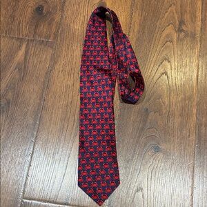 Elegant Red and Black Men's Tie